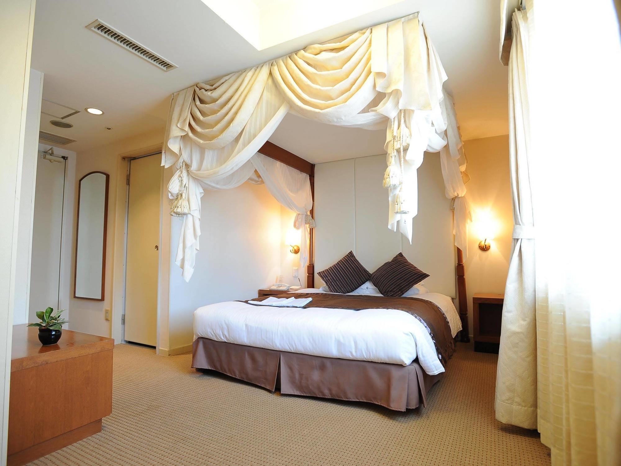 Hotel Yokohama Garden Eksteriør bilde