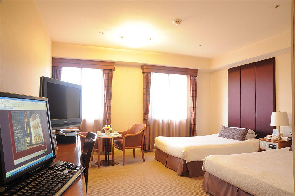 Hotel Yokohama Garden Eksteriør bilde